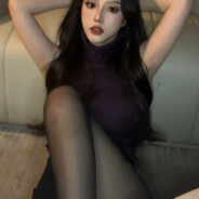 “姐姐履高跟踩吾之卵其痛虽难忍但爽于心”