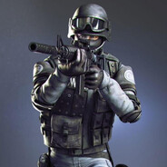 CF玩家右手残废玩CS只会AD瞄准