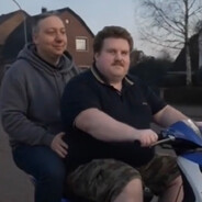 HageButtenTee