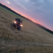 ._.Maya se uita la desene<3._.