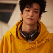 长了小丸子的樱桃树