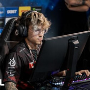 jem brzoskwinke - steam id 76561199229492285