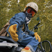 多次拒绝章若楠.