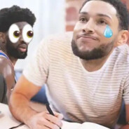 塞个菠萝给你吃