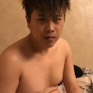 伞兵一号卢本伟