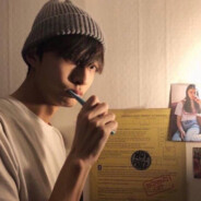 两个扶不起的阿斗