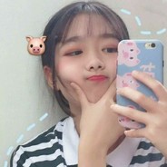 红烛红袍又红楼