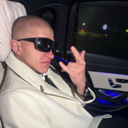 Четенько двигайс