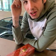 给我Kennys来条一线烟