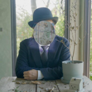 E你脸上一顿突突