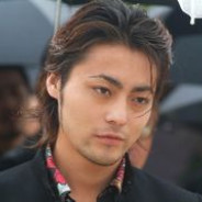 せりざわたまお