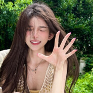 她说公司团建她是奖品