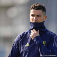 他凭什么后来居上