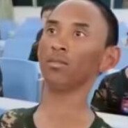 她才18怎么守得住B