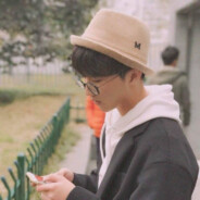 我的皎月闻越香