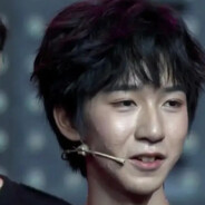 马戏团指挥官贺峻霖