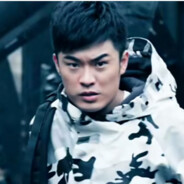 爆头精英曾小贤