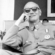 玉树琼枝作烟萝