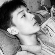 她说批黑是晒的