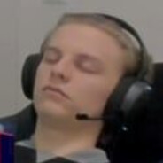 Koulutettu Genitaalihieroja