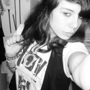 rader aiGle aime &proteg Julie