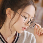 云想衣裳花想容