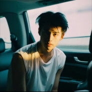 马嘉祺肘击牢大