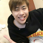 王某人一头撞到铜墙铁