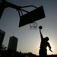 我狙在空我吃粑粑