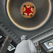 坚定不移跟党走