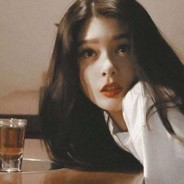 云想衣裳花想容