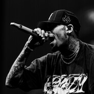 xpL0de ♛ Steam avatar