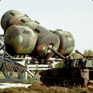 阿姆斯特朗回旋加速喷气式阿姆斯特朗炮