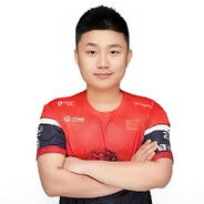 职业选手吕郑豪