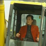 跌些起来很展应