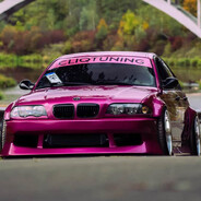 BMW E46 Peek