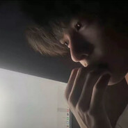 扶老蟑螂过马路被屎壳郎无证驾屎撞飞四十米