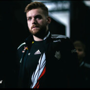 .干拉死了刷抖音.