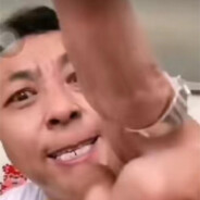 猛踹瘸子那条好腿