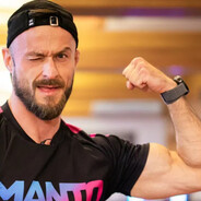 pasha b1ceps