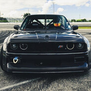 X1stt0www E30 PEEK