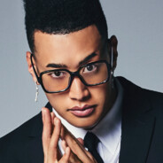 関口メンディー