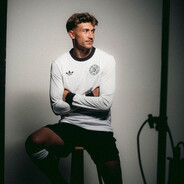 拜仁中场比朔夫