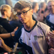 Twistzz