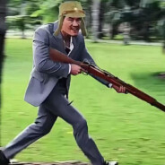 青春少年爱玩大哨兵