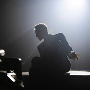 瑶台含雾星辰满