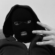 А девочка ждет