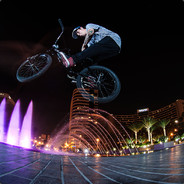 CHARLY  going for headshots