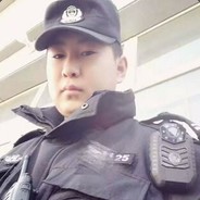 击杀了他的亲爹