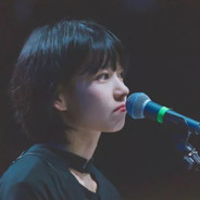 每当黄昏阳光把所有都